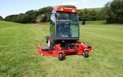 Demopark novelty from Wiedenmann – Turning small front mower carriers into area masters